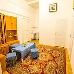 Summer Room-1 Bedroom Privite Use Center Apartamento *