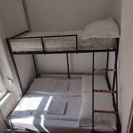 Апартаменты Summer Room-1 Bedroom Privite Use Center