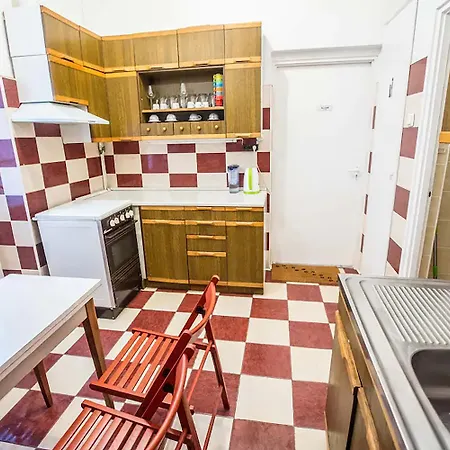 Summer Room-1 Bedroom Privite Use Center Pusztavacs